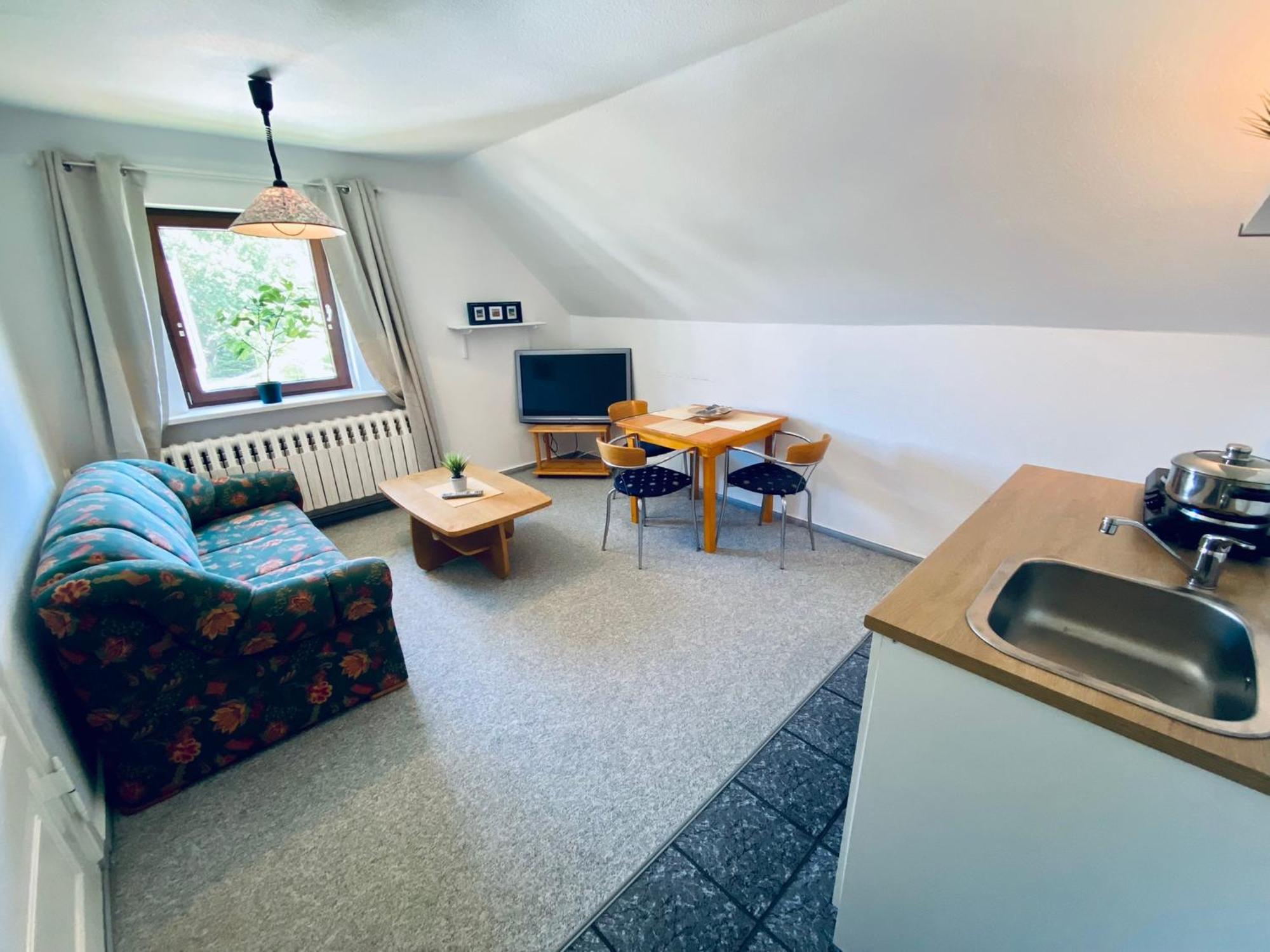 Ostsee-Landhaus Maehl In Prerow Mit Sauna Und Kamin Auch Fuer Gruppen Exterior photo